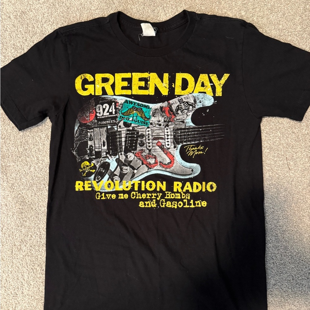 Green Day Black Graphic T-Shirt